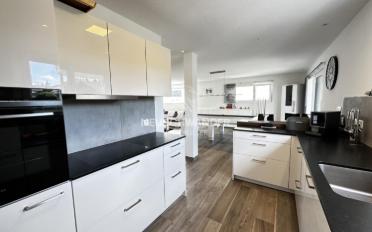 Einfamilienhaus 9.5 Zimmer - image - 3