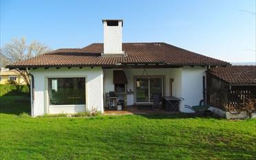 Einfamilienhaus 8.5 Zimmer - image - 2