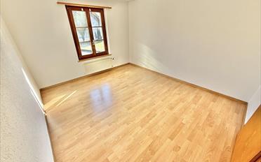 Single house 10 rooms - image - 8