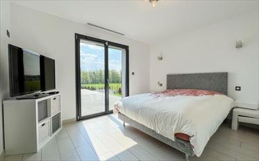 Villa 8 rooms - image - 9