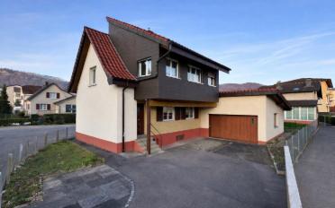 Einfamilienhaus 5.5 Zimmer - image - 1
