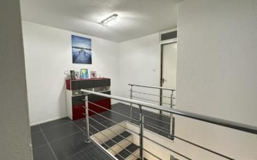 Maison contiguë 6 pièces - image - 8