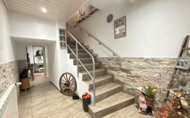 Einfamilienhaus 4.5 Zimmer - image - 2