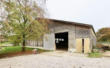 Halle d'équitation - image - 3
