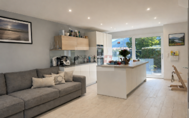 Row house 7 rooms - image - 1