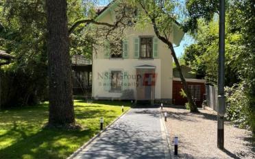 Einfamilienhaus 8 Zimmer - image - 1