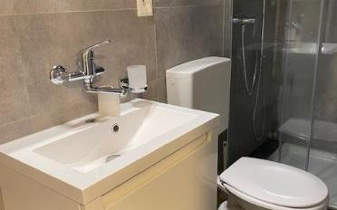 Apartment 2.5 rooms - image - 6