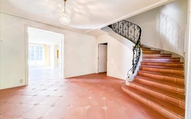 Villa 14 pièces - image - 5