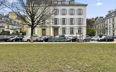 Maison 21 pièces - image - 1