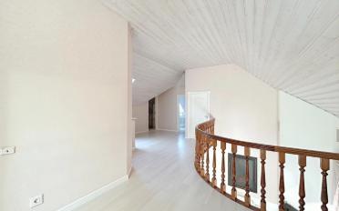 Villa 8.5 Zimmer - image - 12