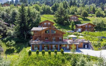 Chalet 10 Zimmer - image - 1