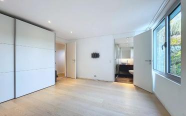 Single house 12 rooms - image - 10