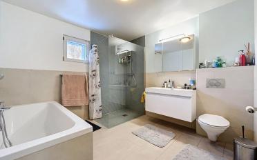 Einfamilienhaus 7.5 Zimmer - image - 10