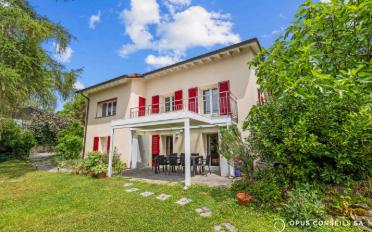 Villa 5 rooms - image - 2