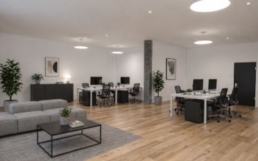 Office - image - 1