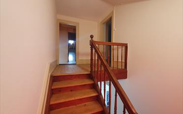 Villa - image - 7