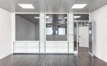 Office - image - 4