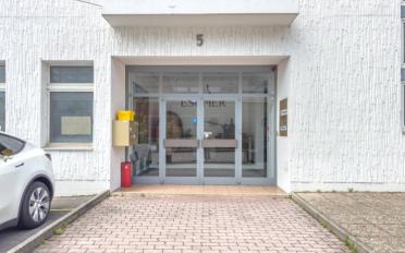 Office - image - 10