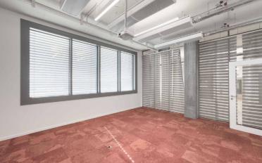 Office - image - 6