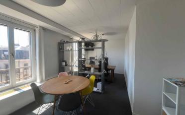 Office - image - 3