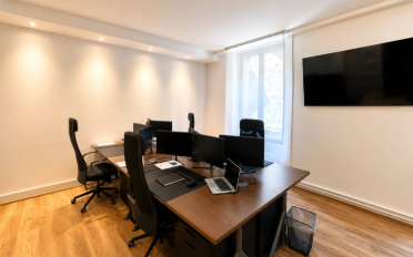 Bureau - image - 2