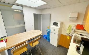 Bureau 7.5 pièces - image - 5