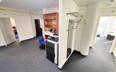 Bureau 7.5 pièces - image - 9