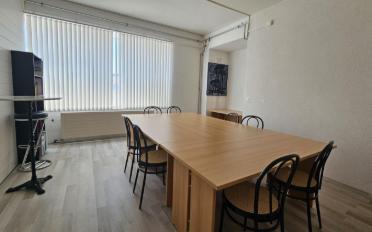 Bureau 5 pièces - image - 3