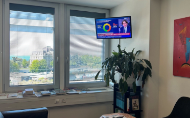 Office - image - 4