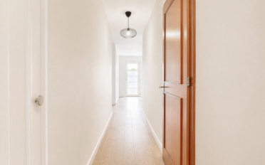 Apartment 5 rooms - image - 7