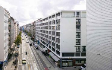 Office - image - 1