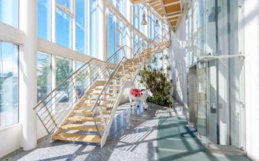 Commercial - image - 3