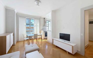 Furnished flat 2.5 rooms - image - 3