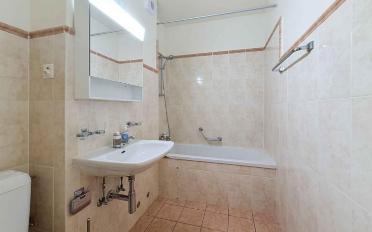 Apartment 5 rooms - image - 8