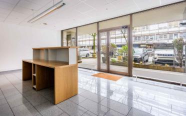 Office - image - 4