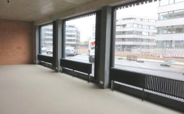 Commercial - image - 3