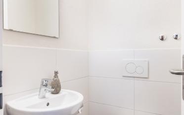 Apartment 4 rooms - image - 7