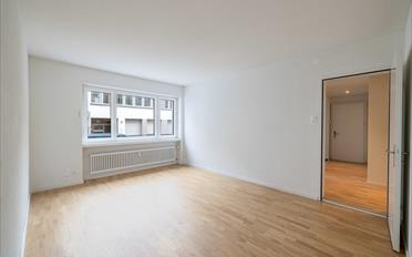 Wohnung 2.5 Zimmer - image - 2