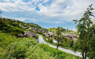 Building land - image - 5