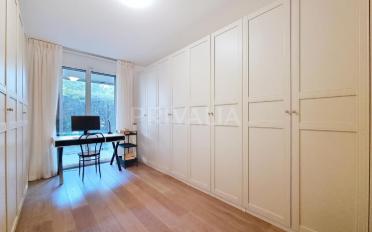Furnished flat 6 rooms - image - 5