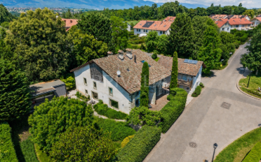 Single house 10 rooms - image - 9