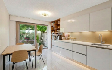 Maison contiguë 7 pièces - image - 5
