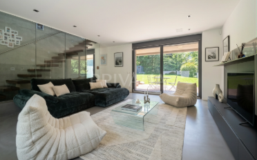 Reihenfamilienhaus 7.5 Zimmer - image - 1