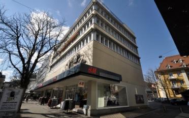 Bureau - image - 1