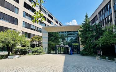 Office - image - 1