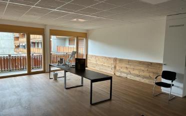 Office - image - 7