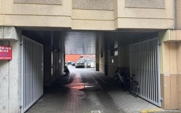 Moto Hallenplatz - image - 1