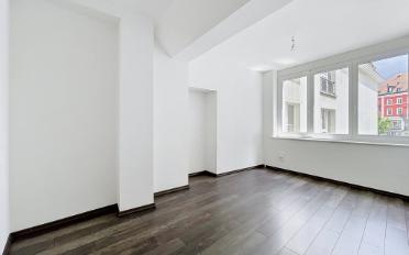 Apartment 4 rooms - image - 7