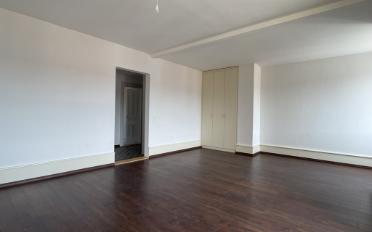 Apartment 4 rooms - image - 7