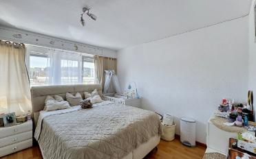 Apartment 4.5 rooms - image - 8